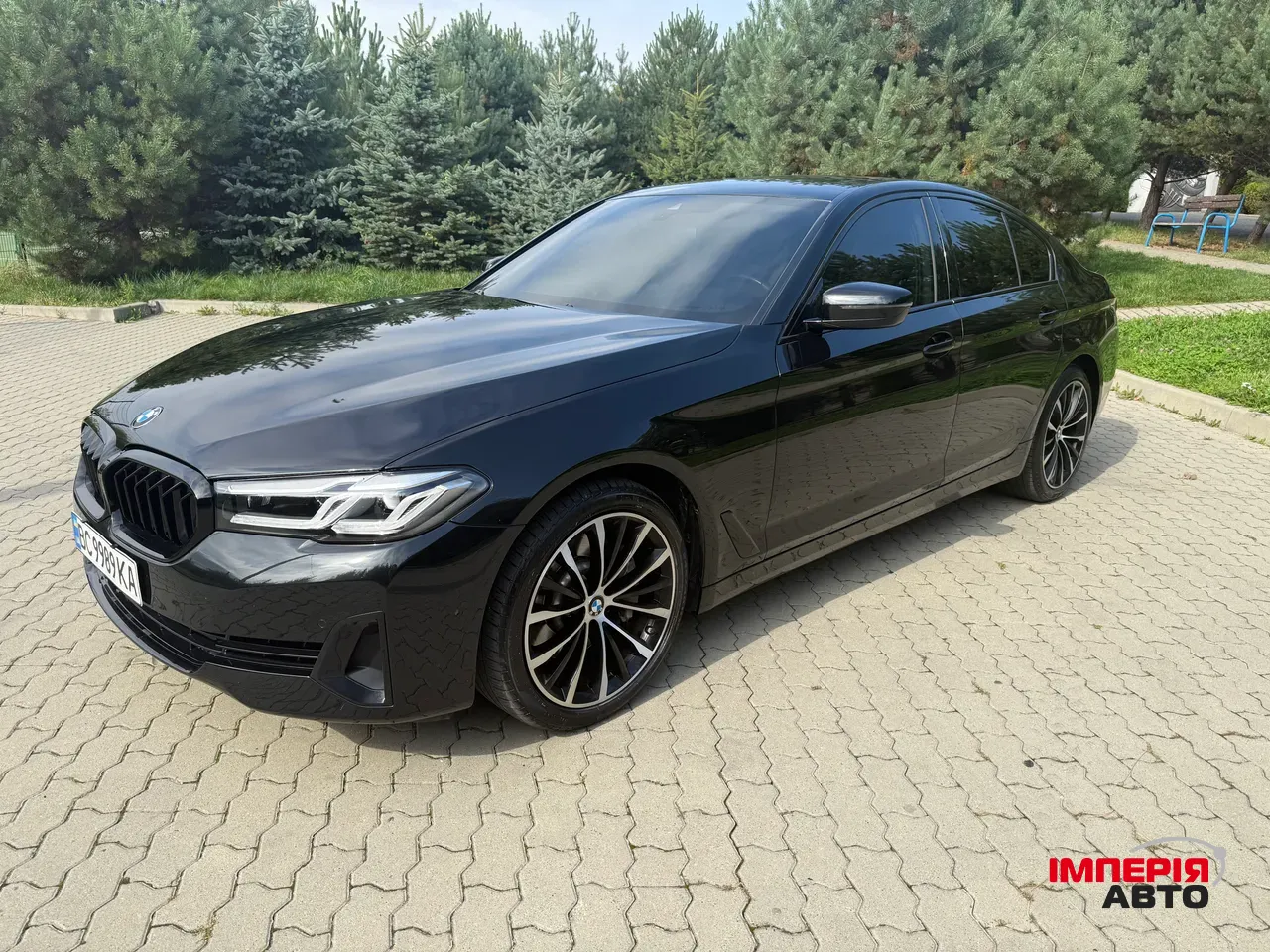 BMW 5 серії - фото 1