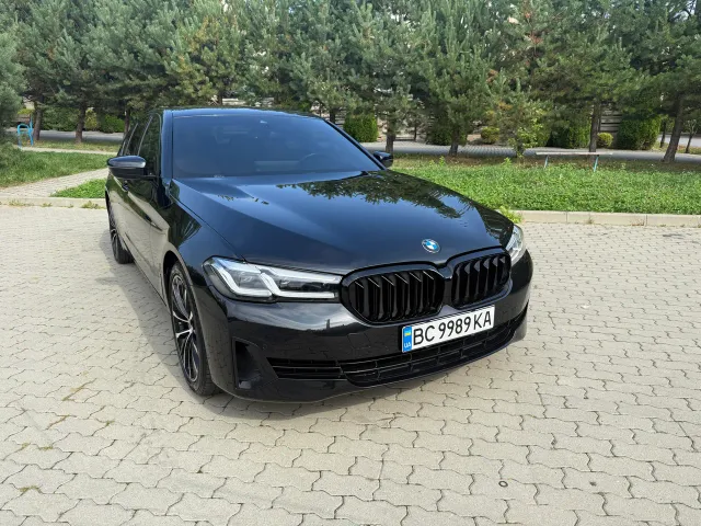 BMW 5 серії - фото 2