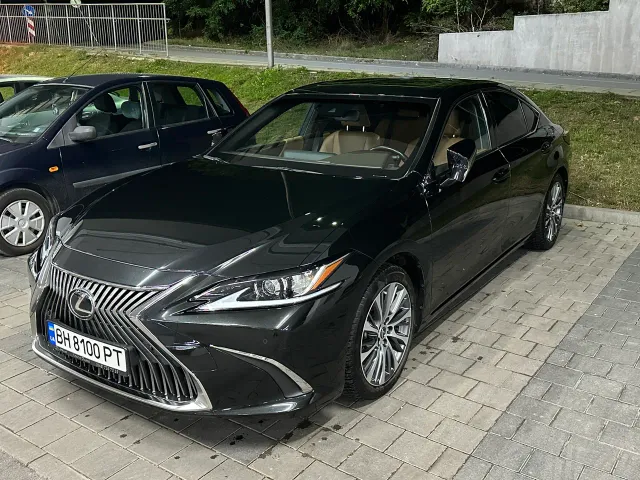 Lexus ES - фото 2