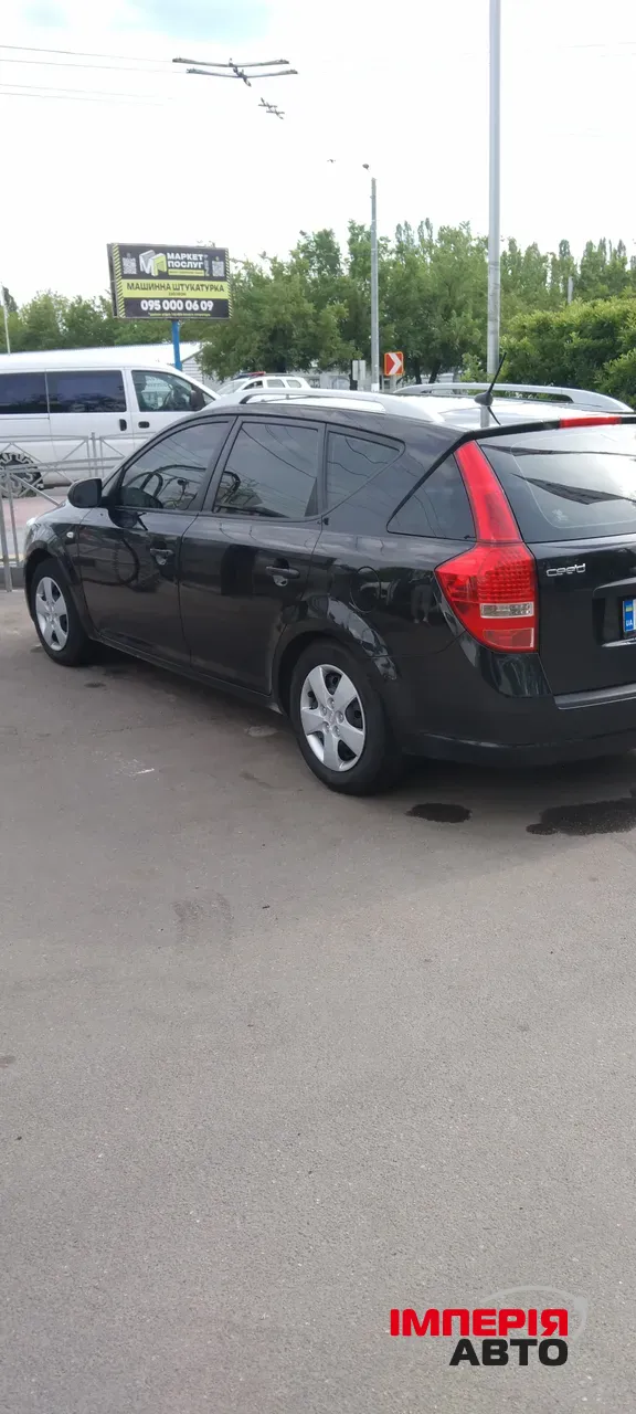 Kia Ceed - фото 5