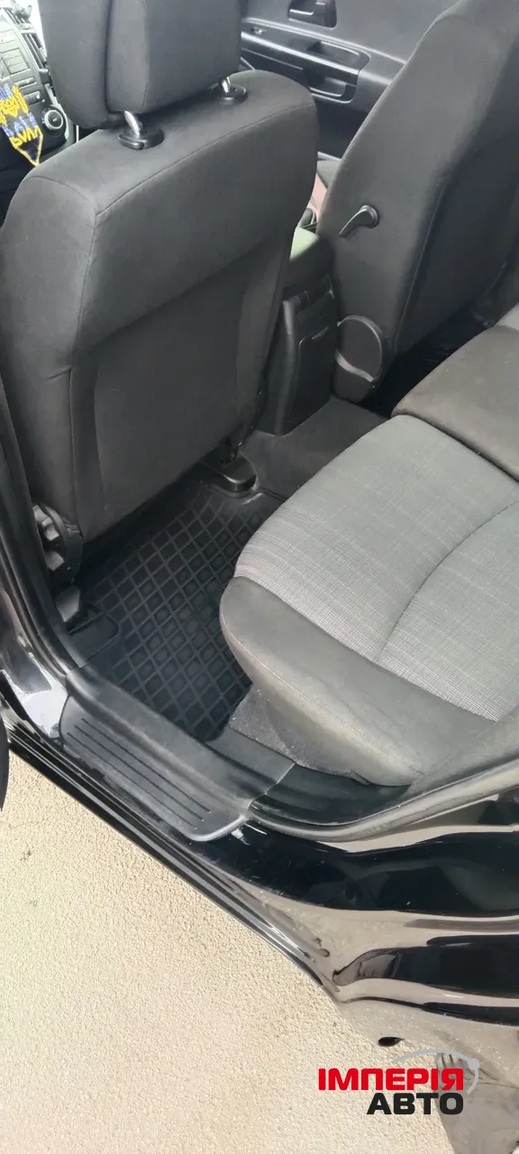 Kia Ceed - фото 14