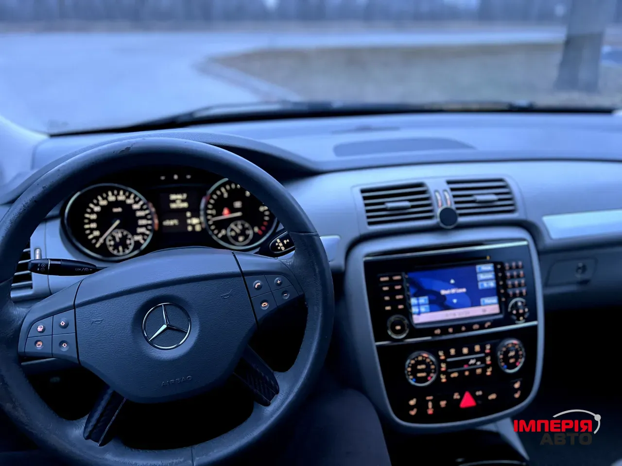 Mercedes-Benz R-Класс - фото 25