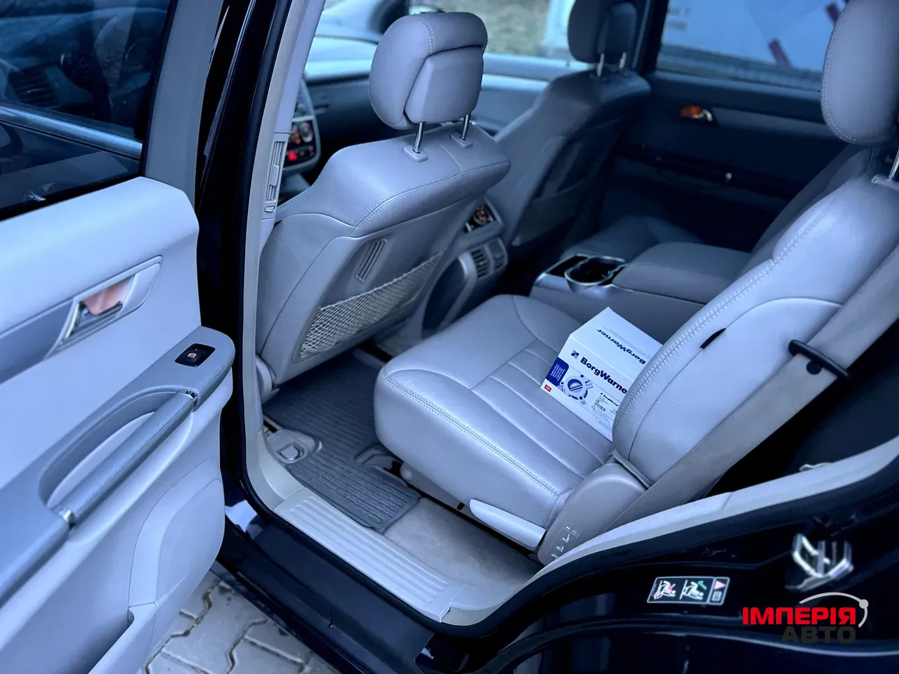 Mercedes-Benz R-Класс - фото 14