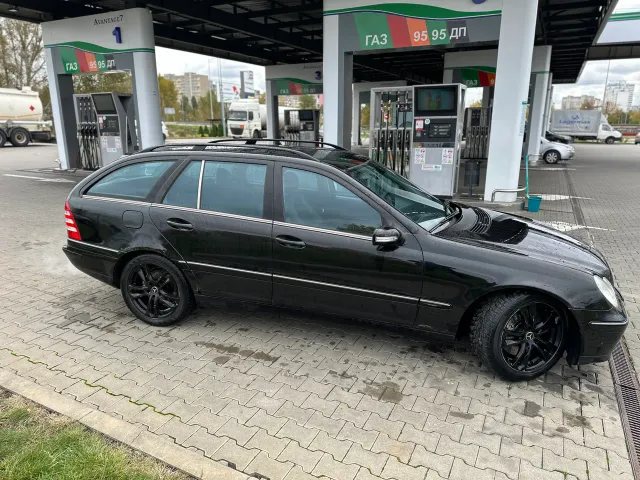 Mercedes-Benz C-Класс - фото 3