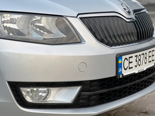 Skoda Octavia - фото 2