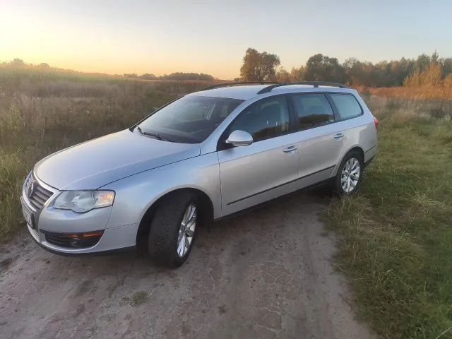 Volkswagen Passat - фото 2
