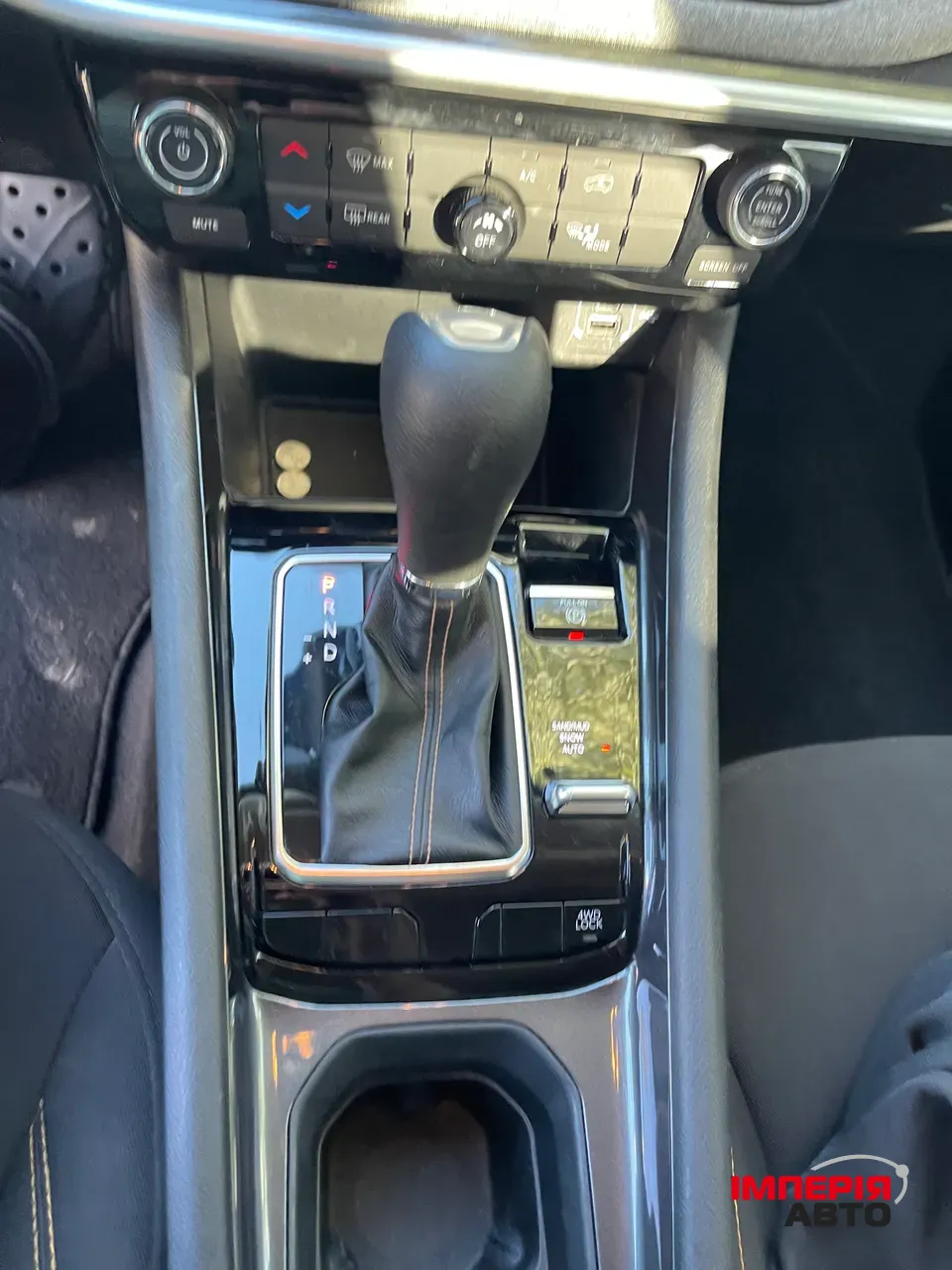 Jeep Compass - фото 21