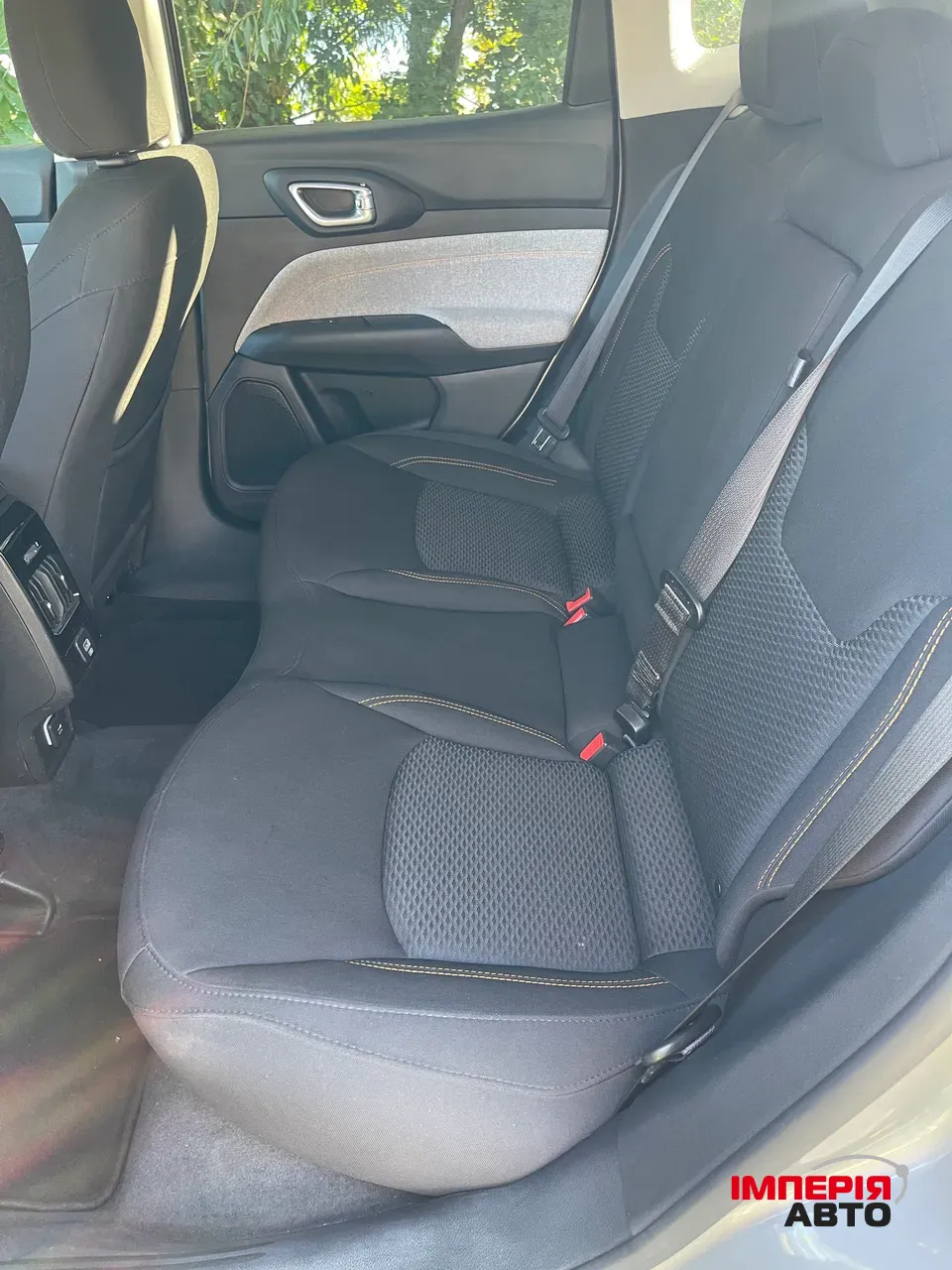 Jeep Compass - фото 26