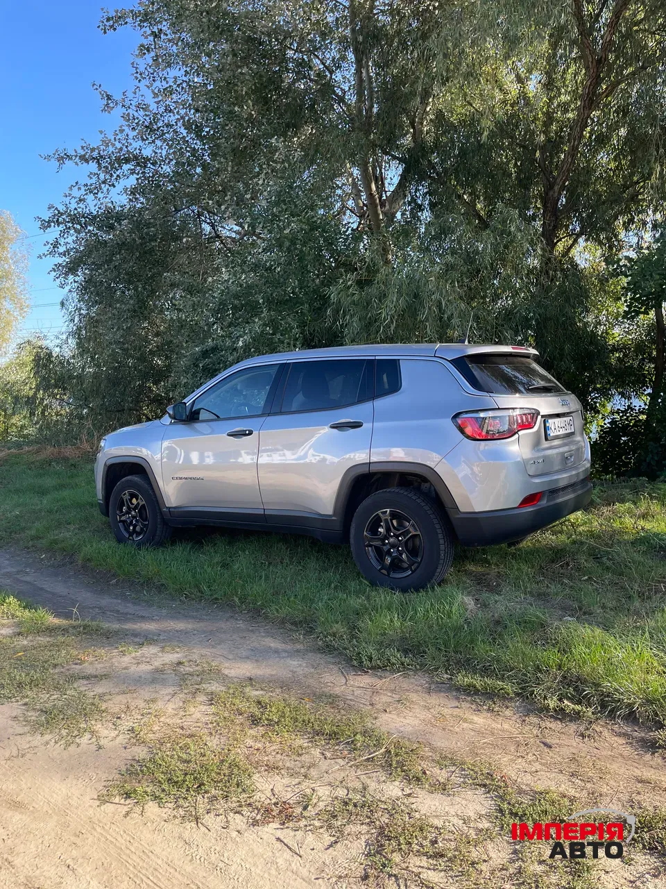 Jeep Compass - фото 5