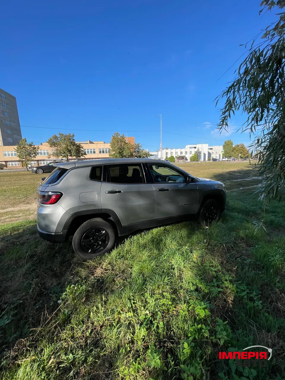 Jeep Compass - фото 9