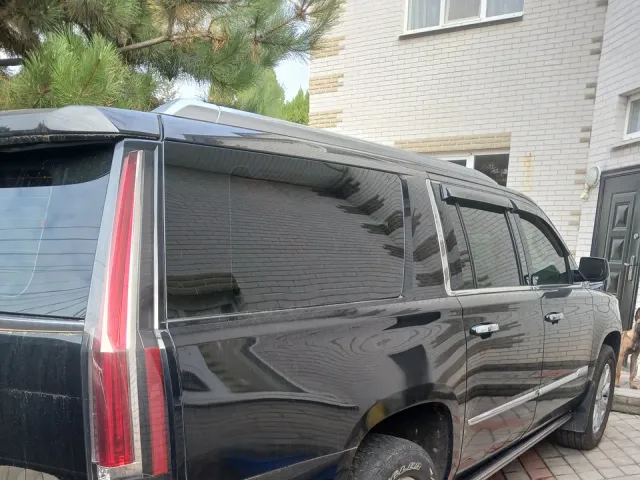 Cadillac Escalade - фото 5