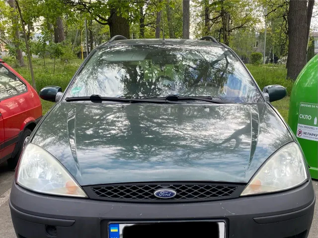Ford Focus - фото 1