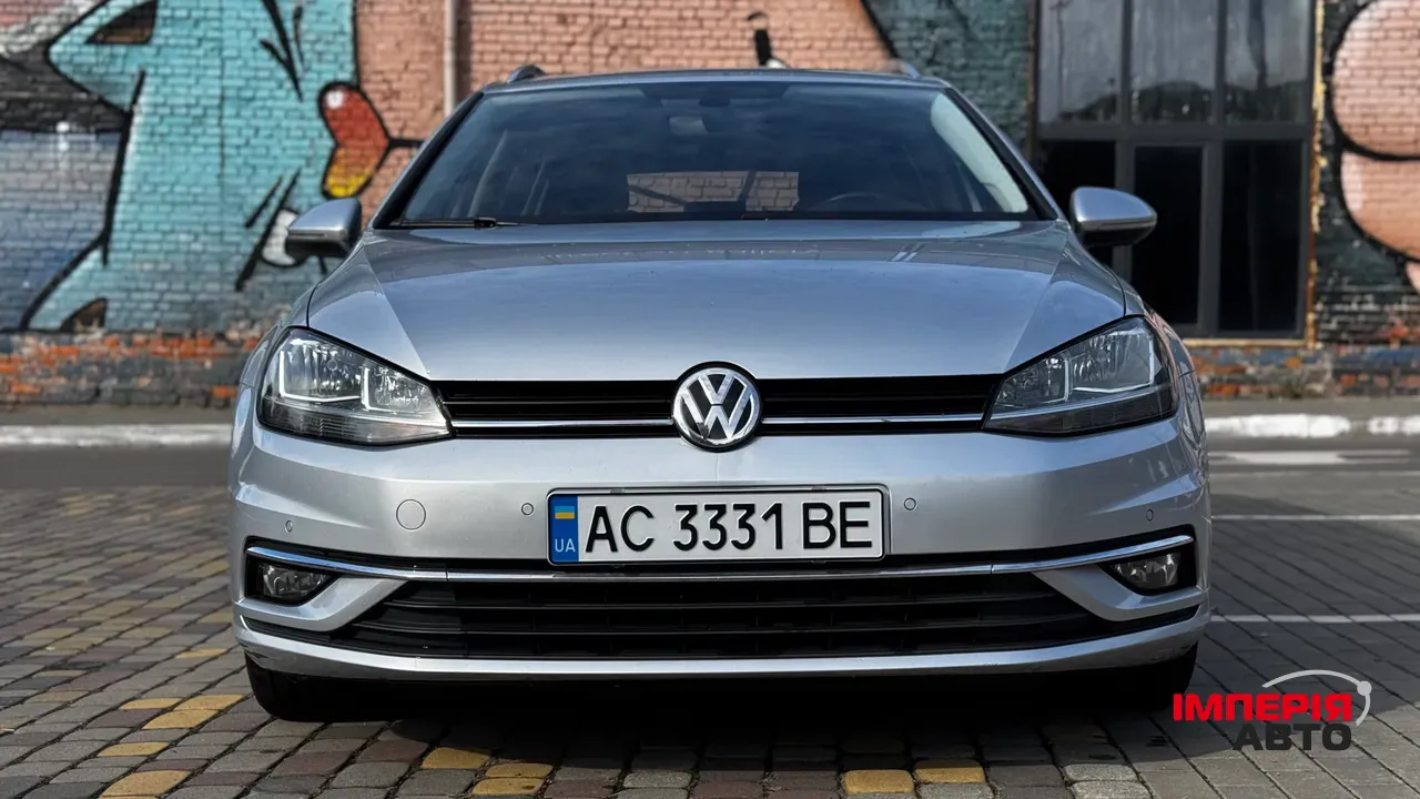 Volkswagen Golf - фото 2