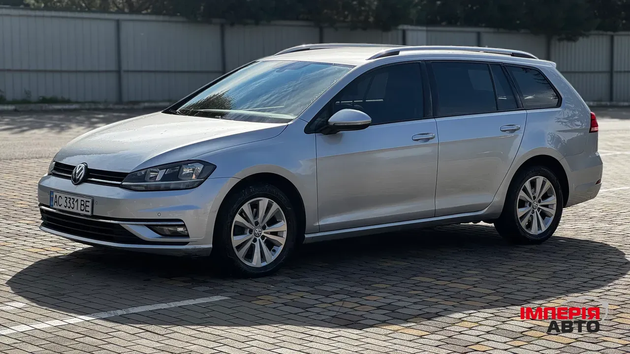 Volkswagen Golf - фото 14