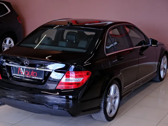 Mercedes-Benz C-Класс - фото 5