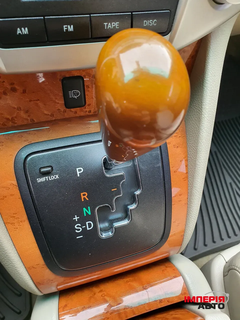 Lexus RX - фото 12