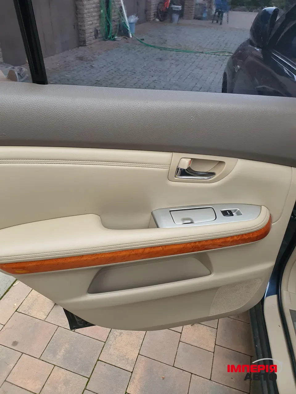 Lexus RX - фото 16