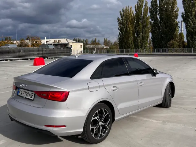 Audi A3 - фото 1