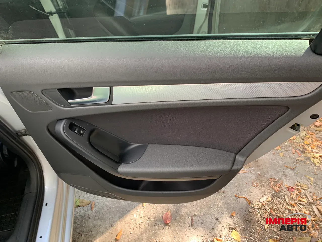 Audi A4 - фото 19