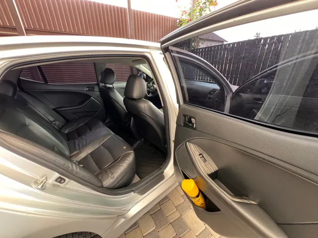 Kia K5 - фото 2