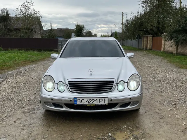 Mercedes-Benz E-Класс - фото 1