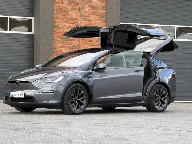 Tesla Model X - фото 2