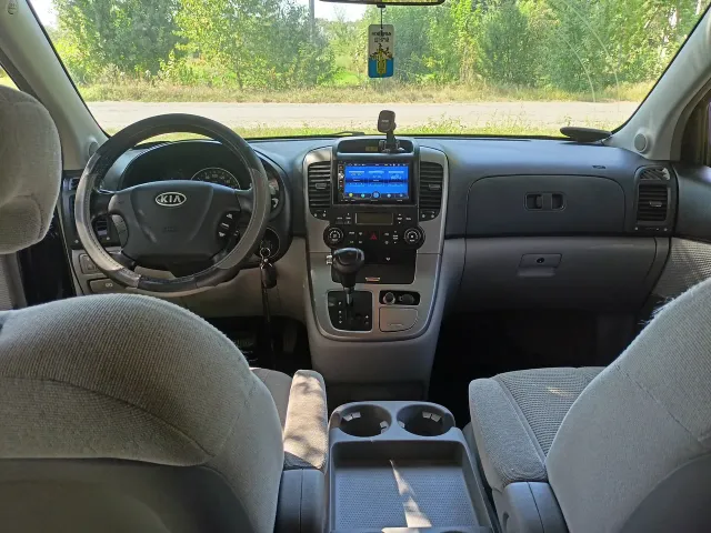 Kia Carnival - фото 2