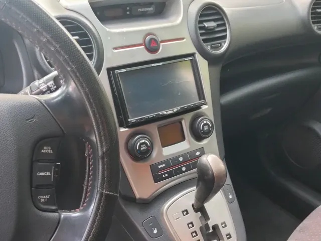 Kia Carens - фото 3