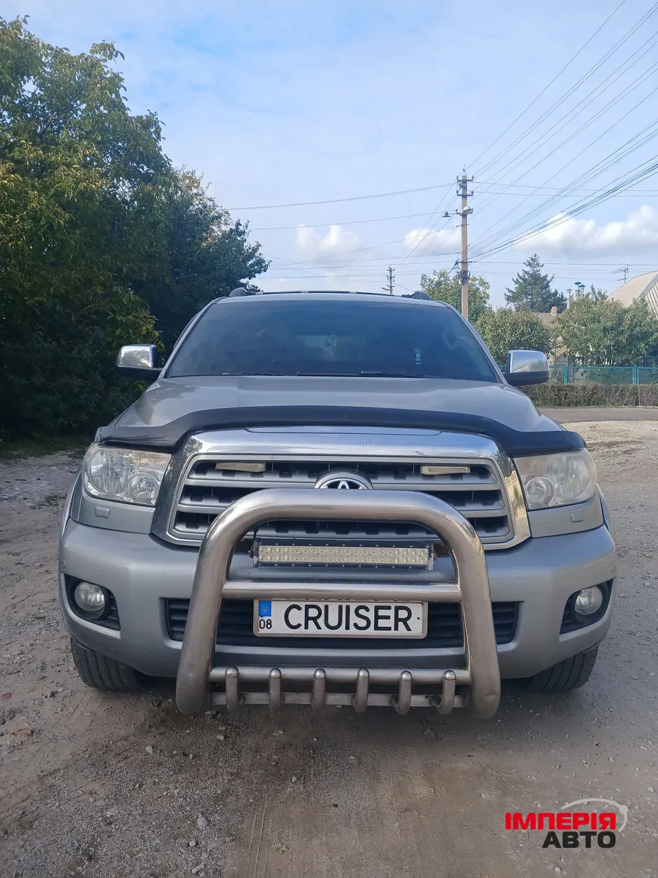 Toyota Sequoia - фото 8