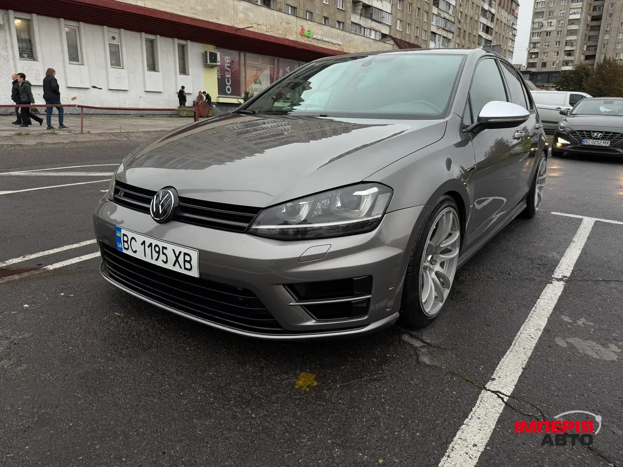 Volkswagen Golf R - фото 4