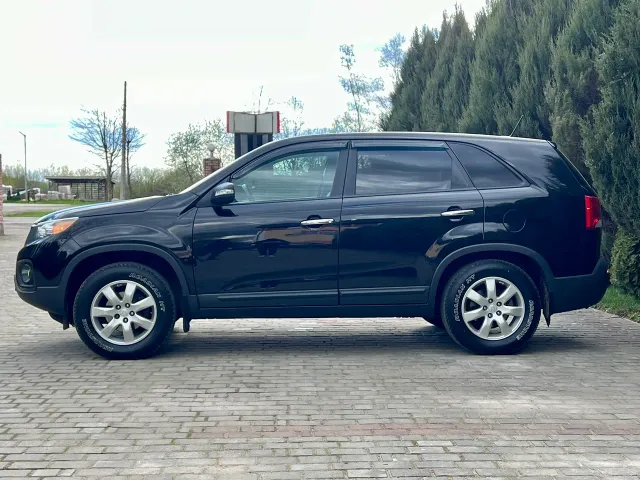 Kia Sorento - фото 2