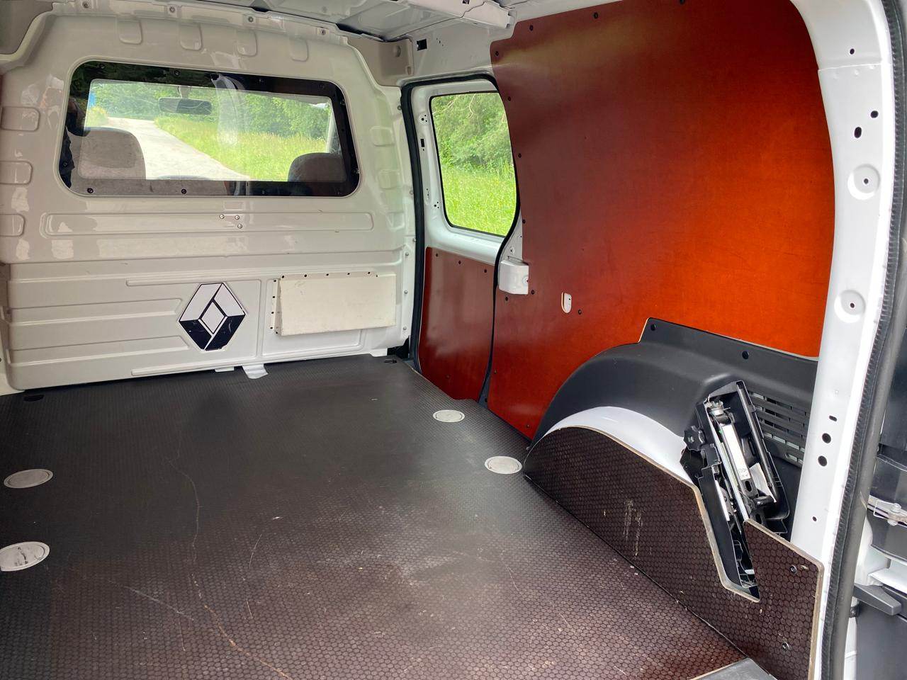 Renault Kangoo - фото 27