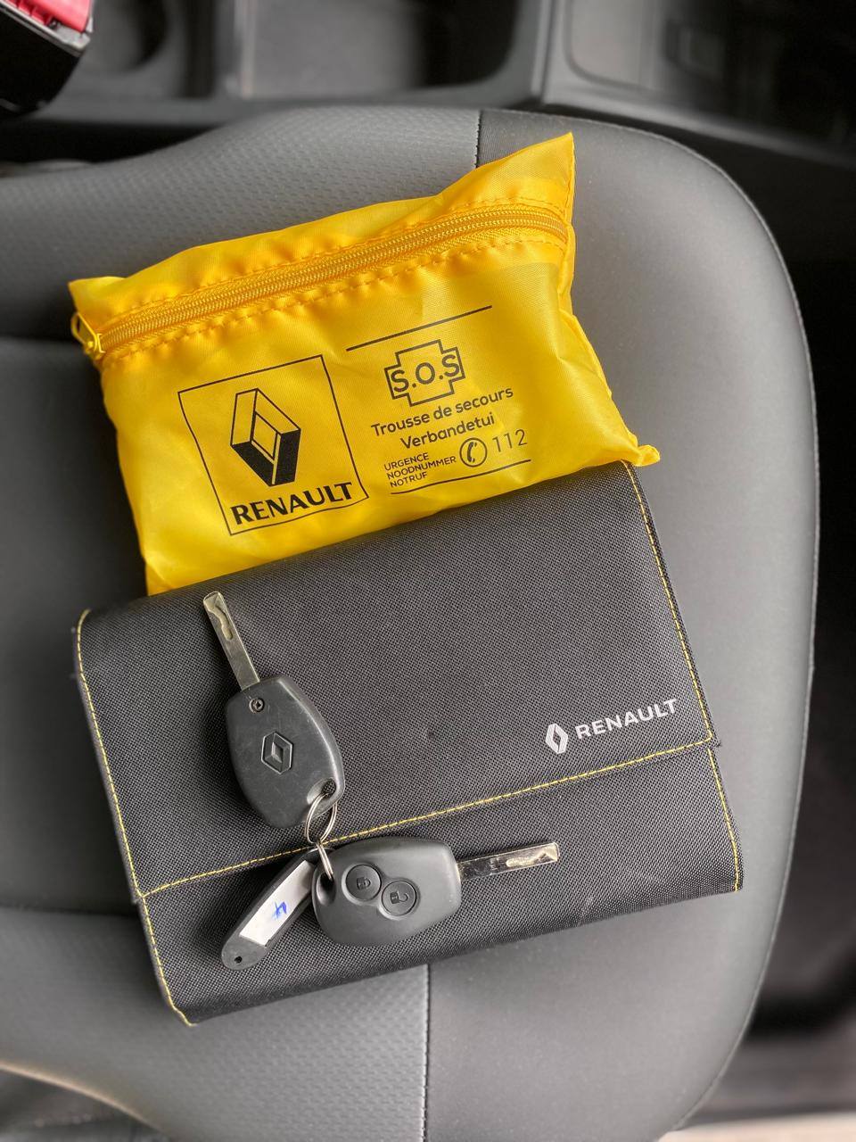 Renault Kangoo - фото 30