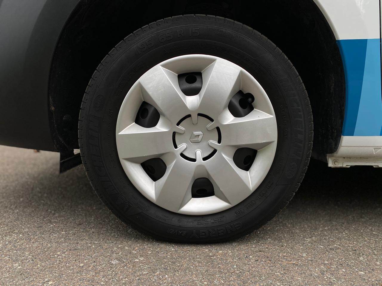 Renault Kangoo - фото 31