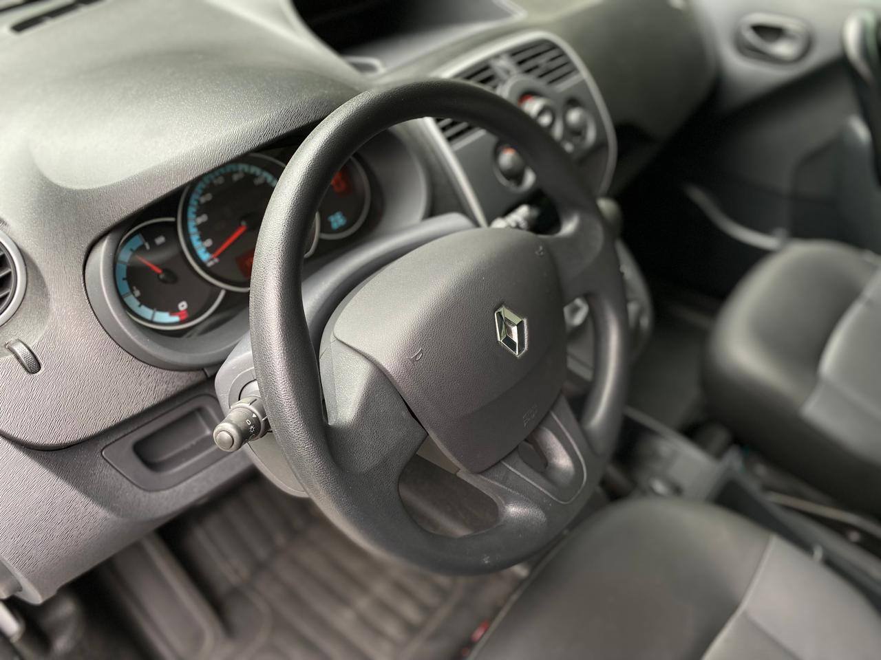 Renault Kangoo - фото 14