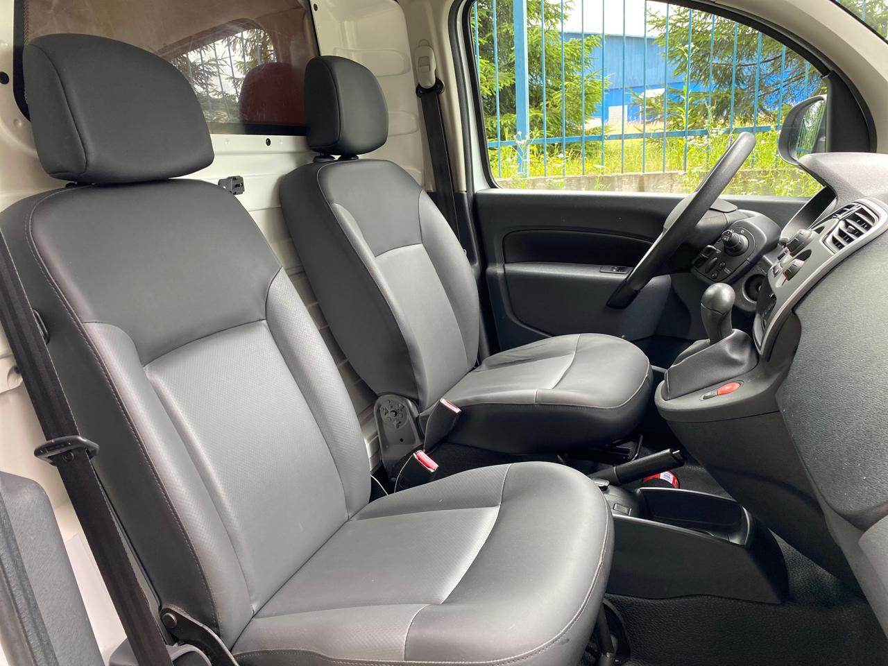 Renault Kangoo - фото 29