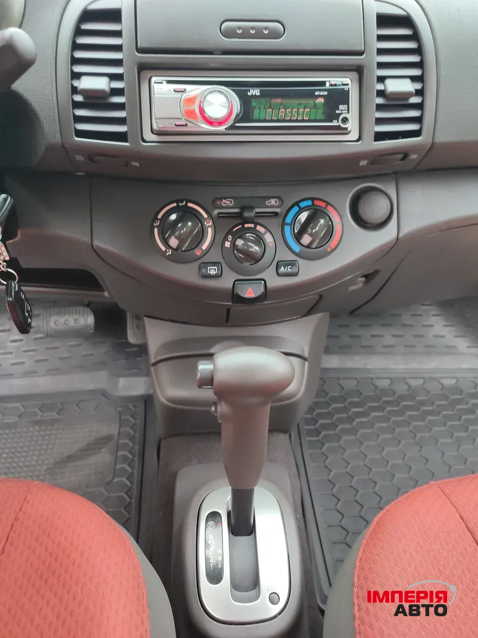 Nissan Micra - фото 29