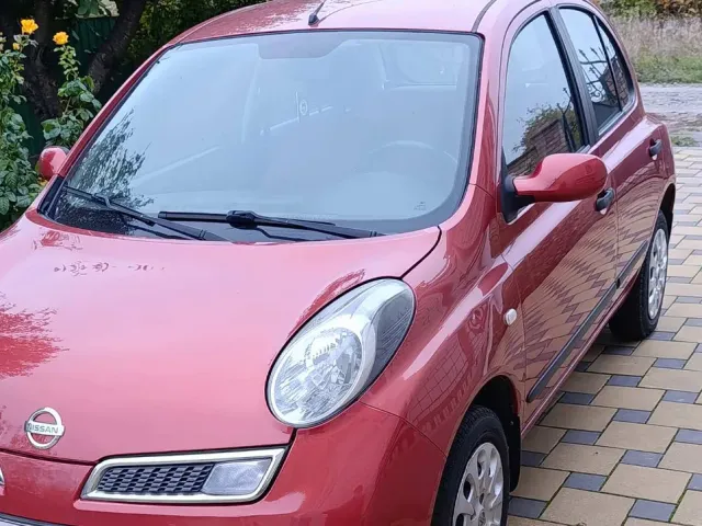 Nissan Micra - фото 4