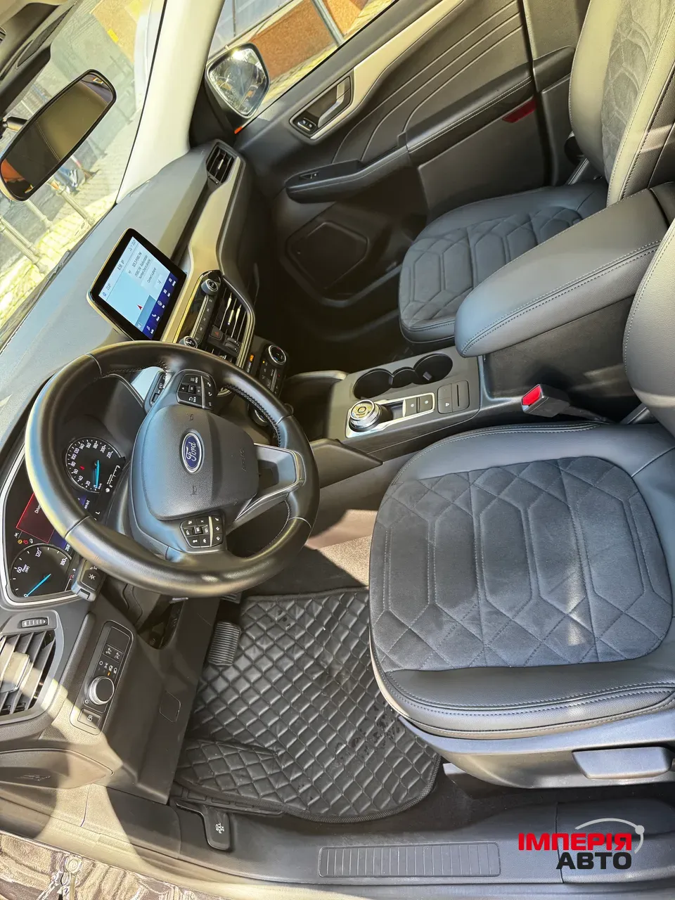 Ford Escape - фото 6