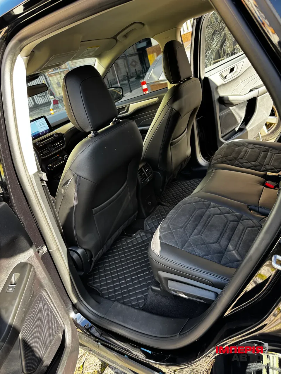 Ford Escape - фото 11