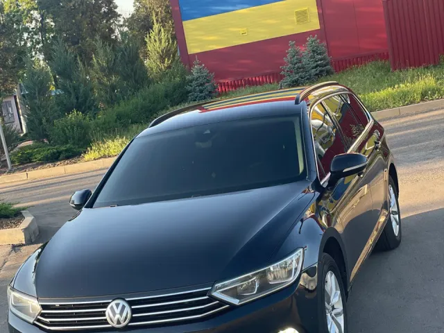 Volkswagen Passat - фото 3