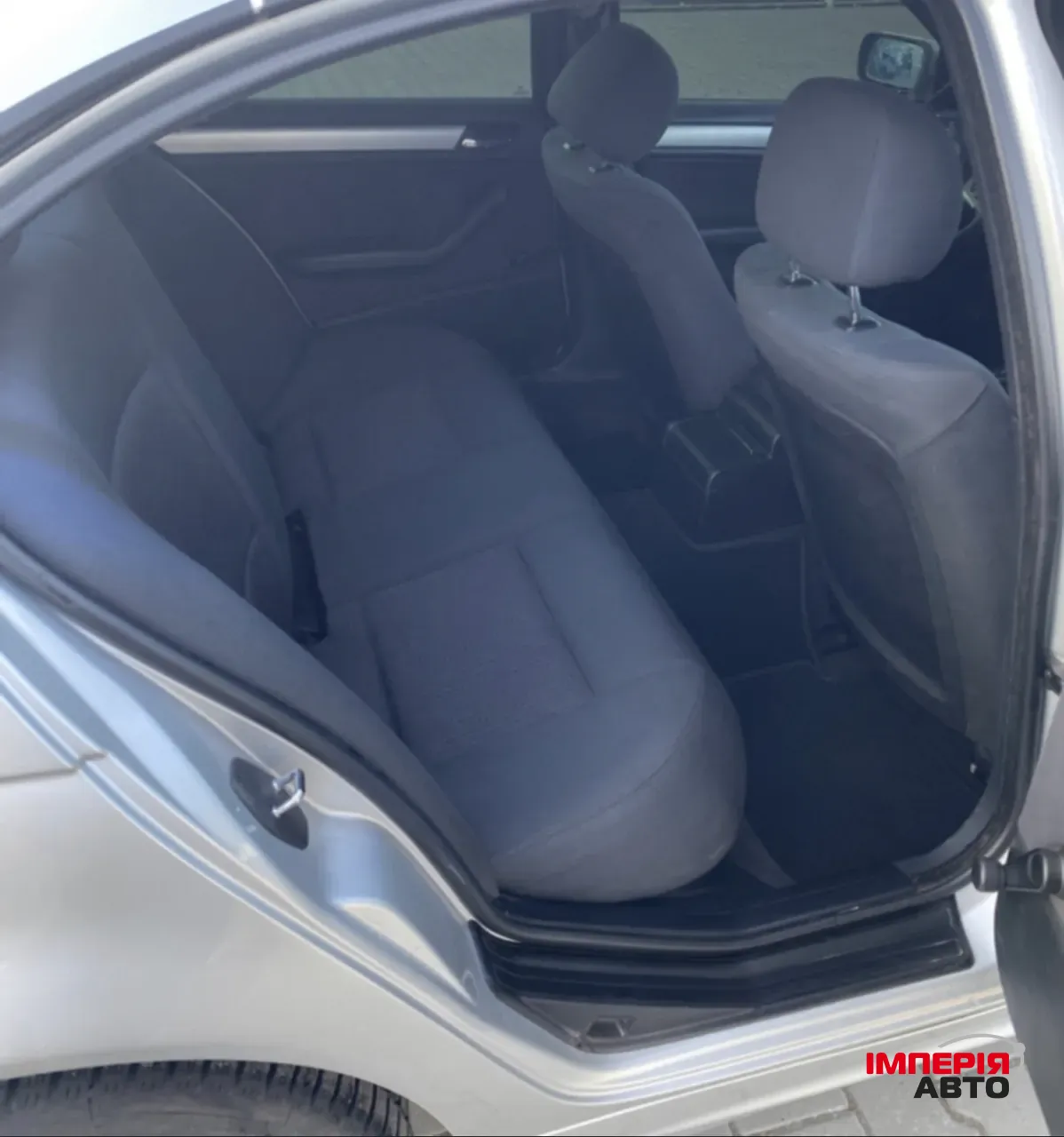 BMW 3 серії - фото 5