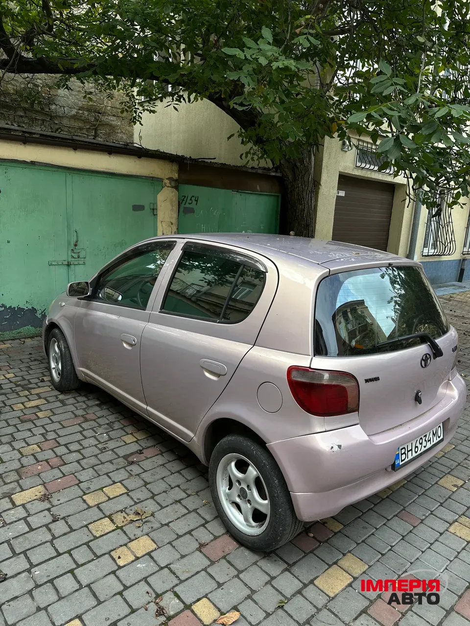 Toyota Yaris - фото 4