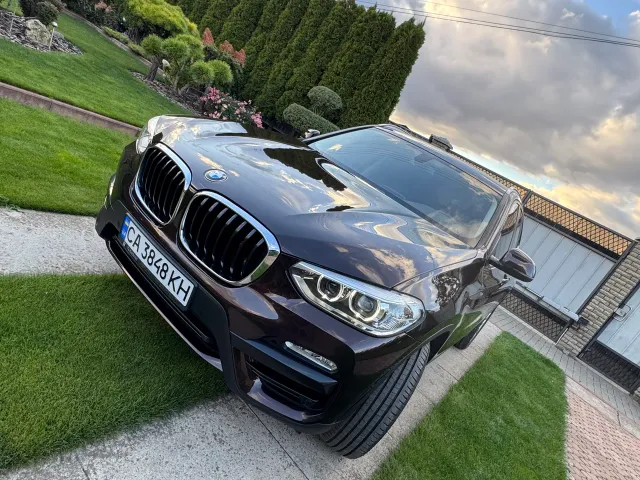 BMW X3 - фото 1