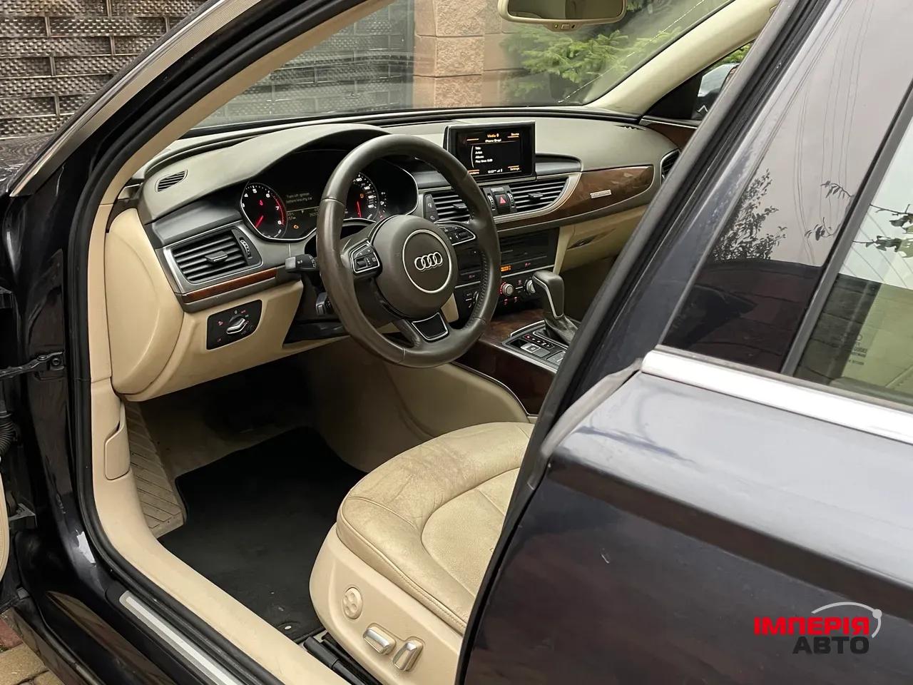 Audi A6 - фото 23