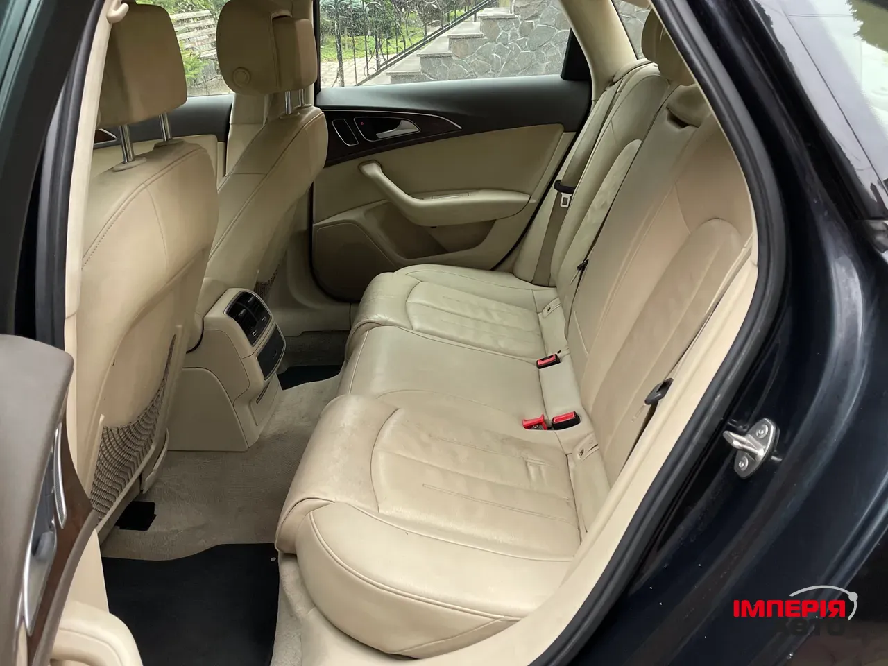 Audi A6 - фото 25