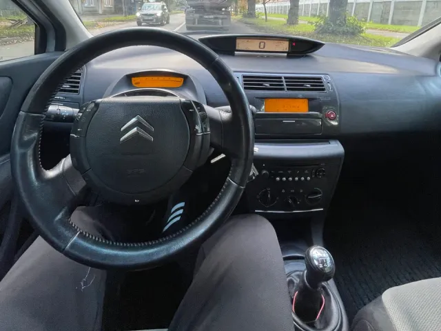 Citroen C4 - фото 4