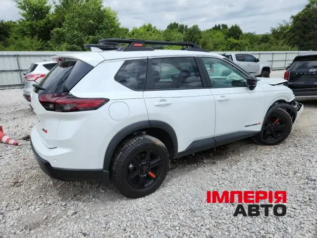 Nissan Rogue - фото 4