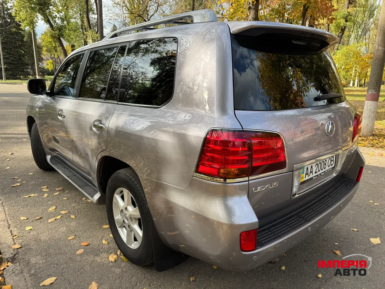 Lexus LX - фото 14