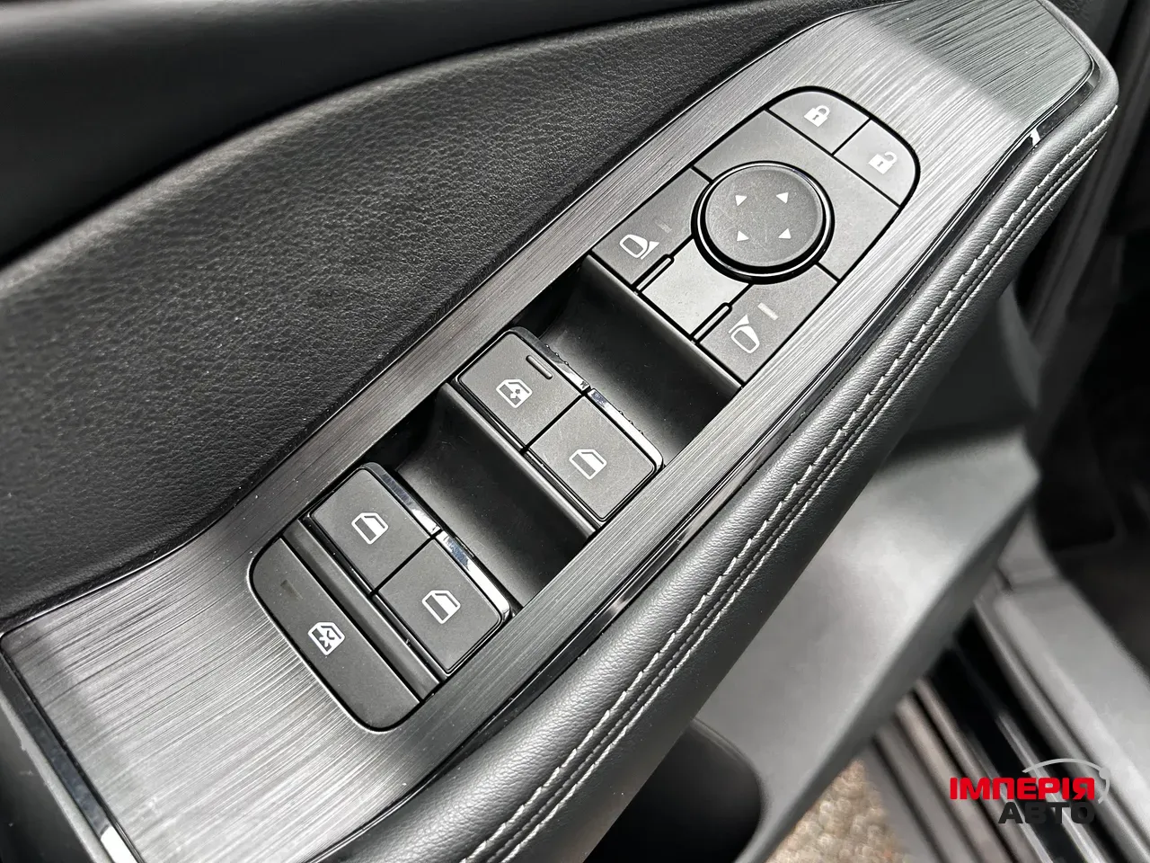 Nissan Rogue - фото 32